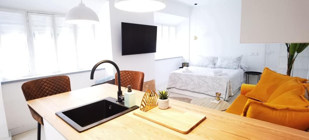 Manzano Palace. Habitaciones Y Suites 30 M2 En La Plaza Mayor Almagro Exterior foto
